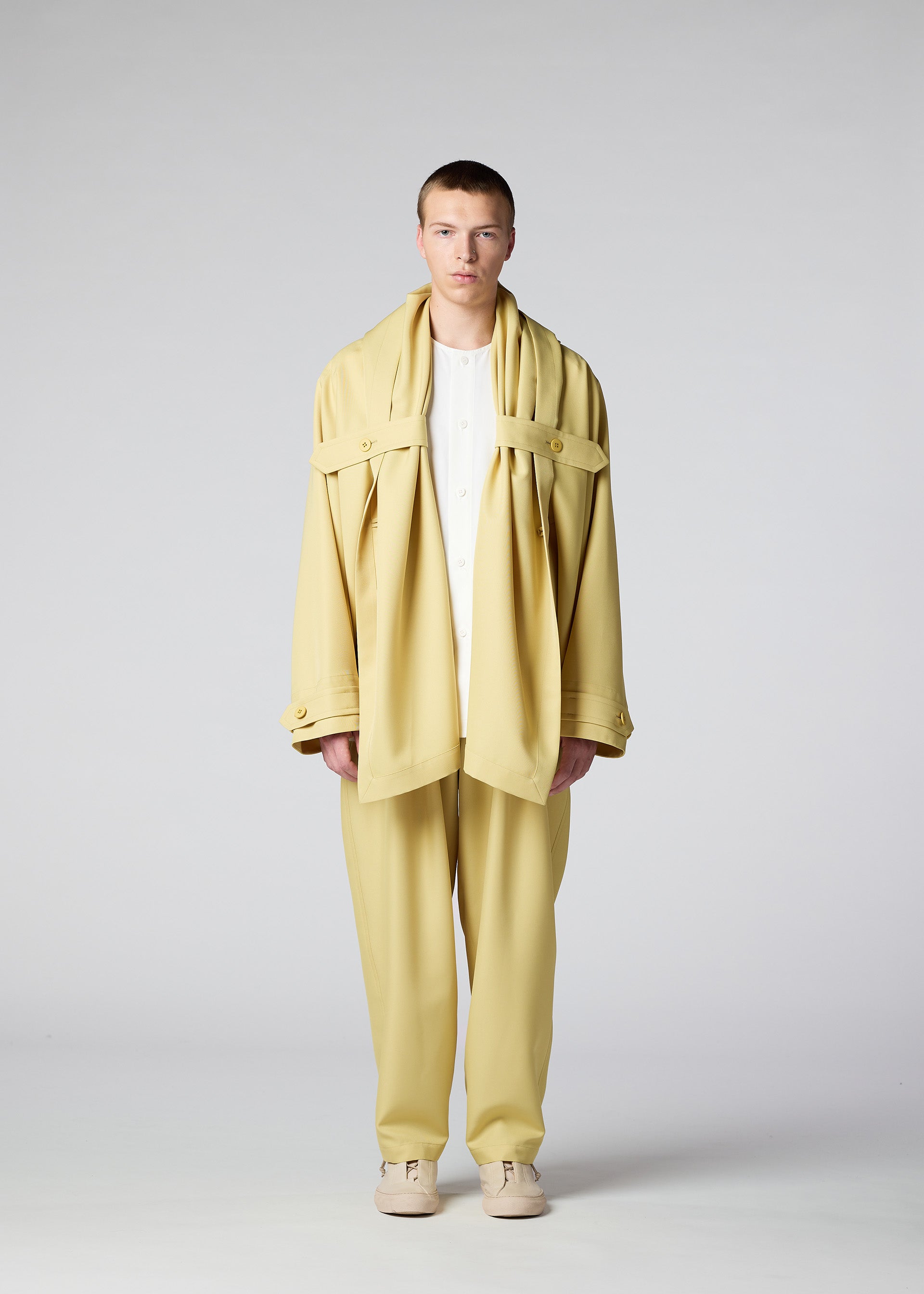 COCOON Jacket Black – ISSEY MIYAKE EU
