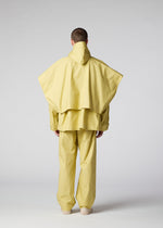 A model wears the IM Men LIGHT COTTON jacket.