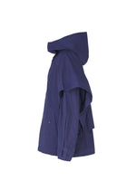 A detail shot of the IM Men LIGHT COTTON jacket.