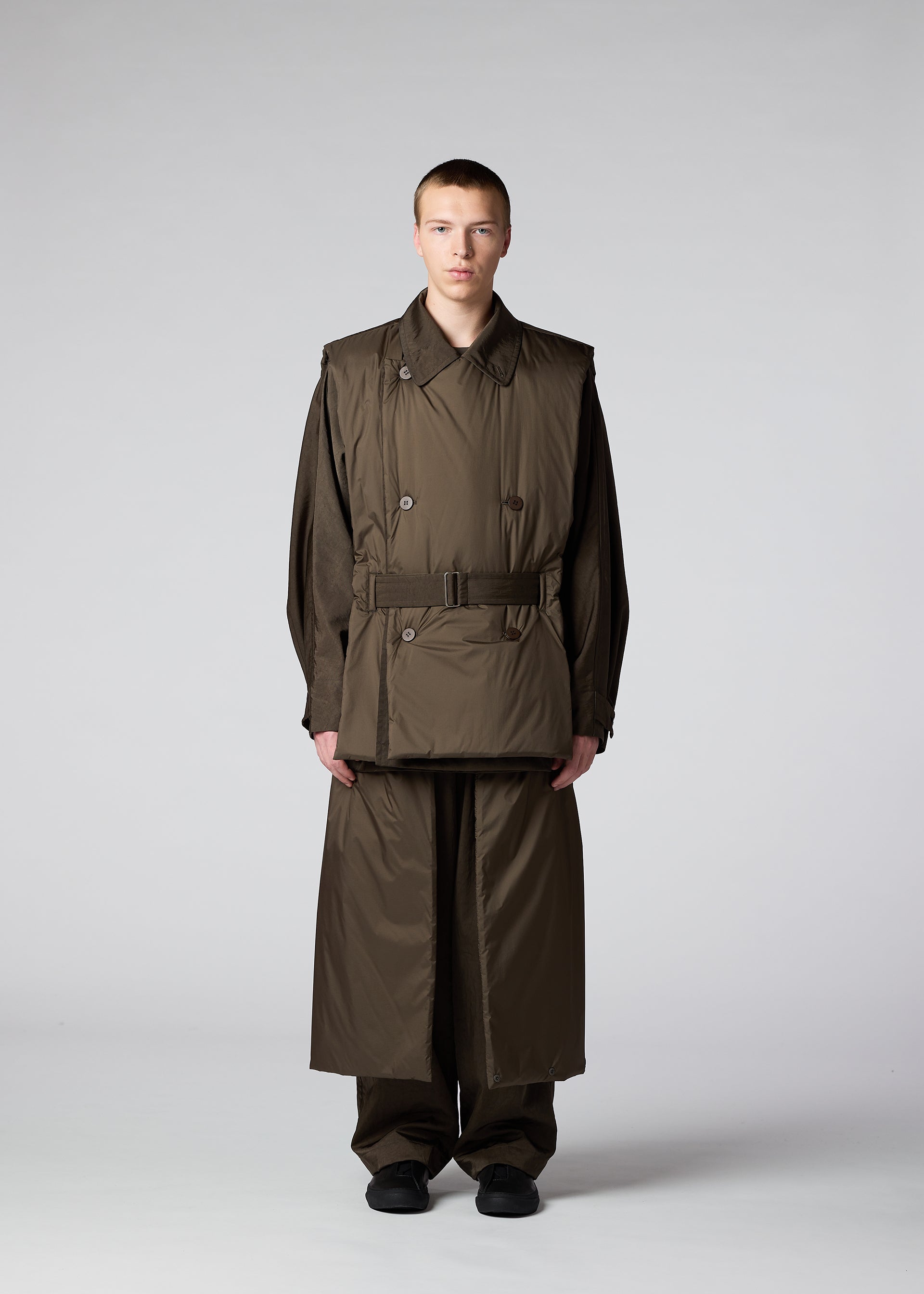SWITCH Jacket Khaki – ISSEY MIYAKE EU