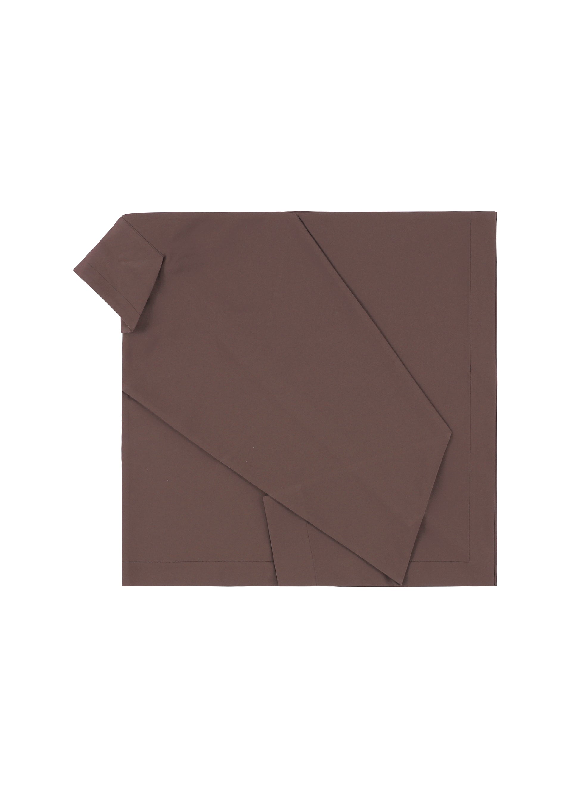 A detail shot of the IM Men FLAT DRAPE prêt à porter.