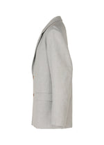 A detail shot of the IM MEN FLY WOOL jacket.