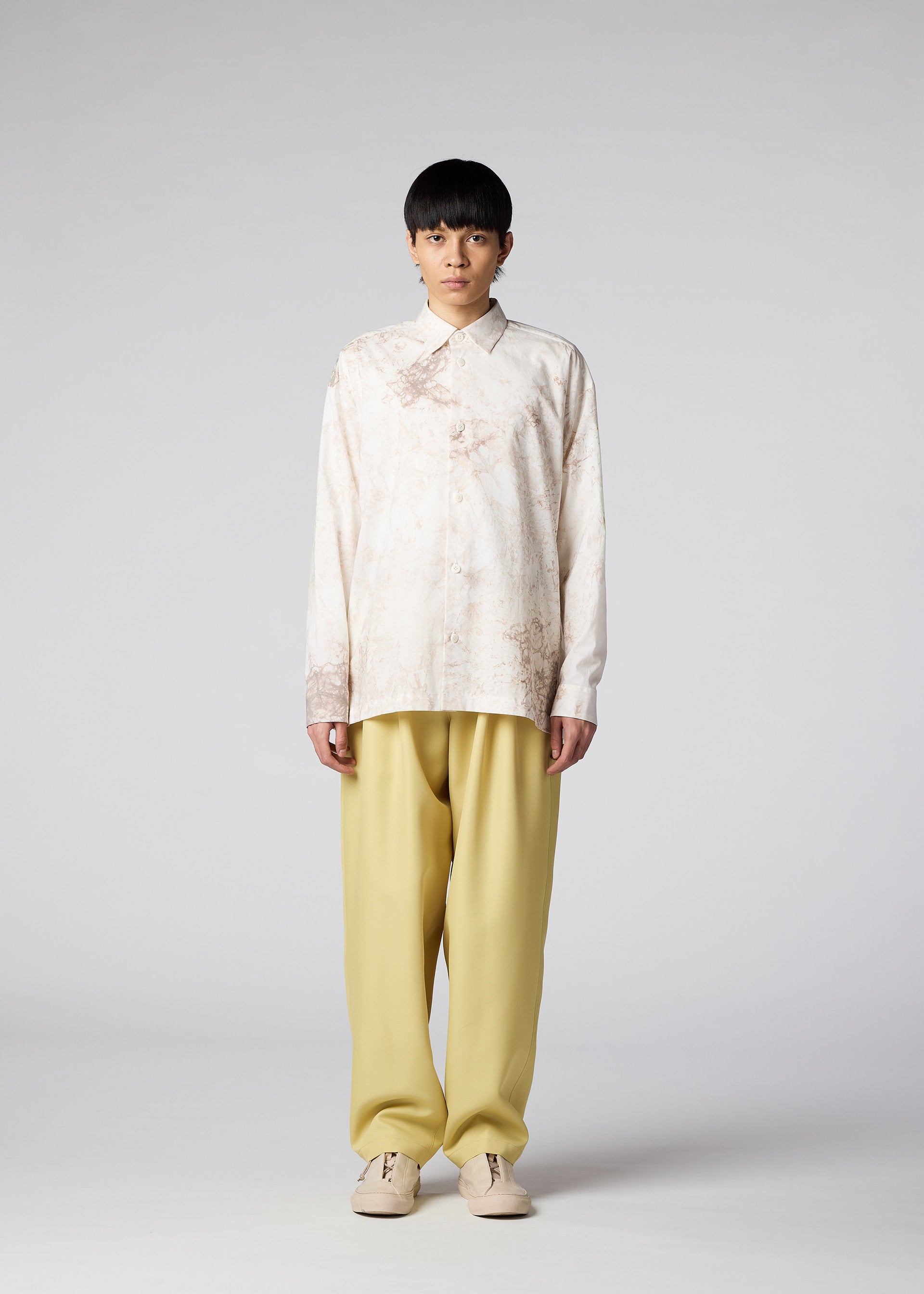 COCOON Trousers Navy – ISSEY MIYAKE EU