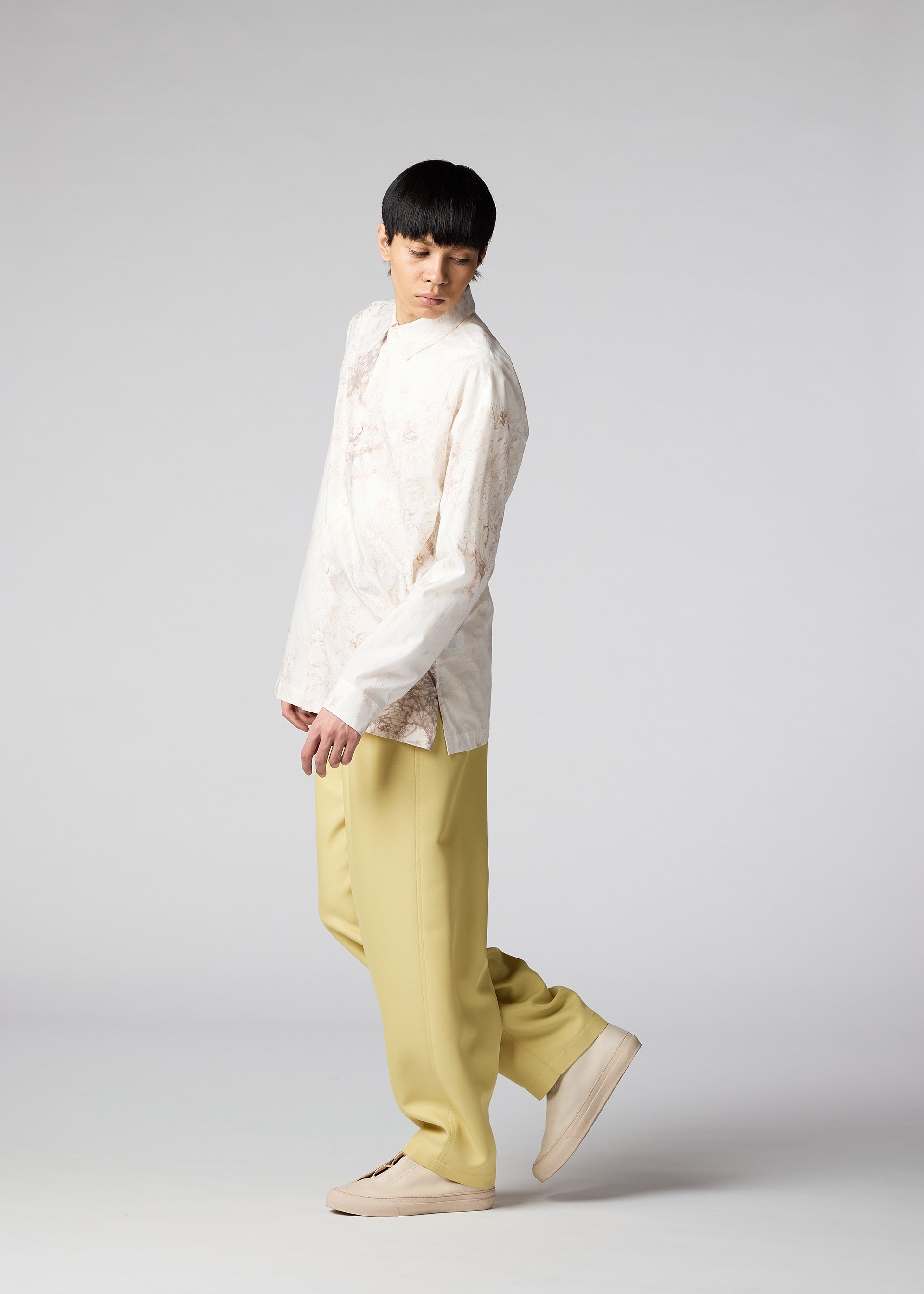 COCOON Trousers Navy – ISSEY MIYAKE EU