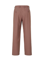 A detail shot of the IM Men AIR PLEATS trousers.