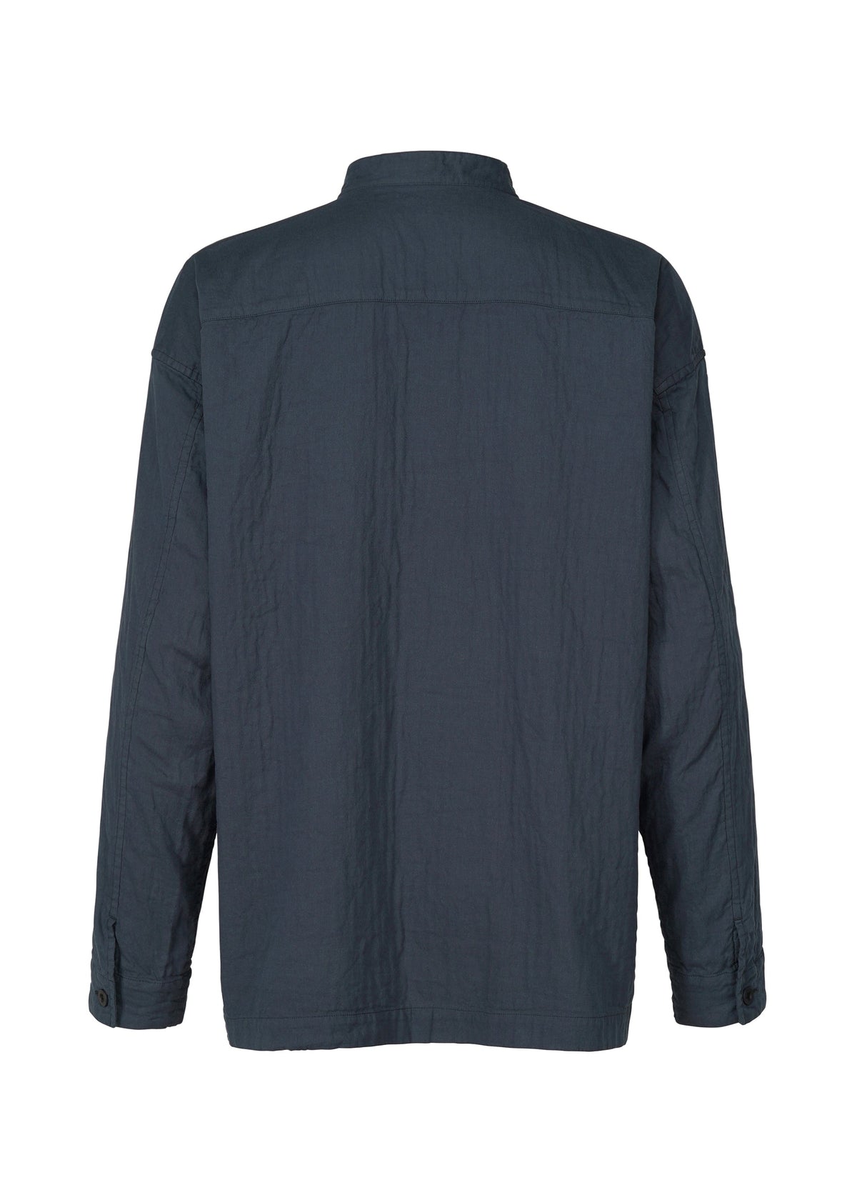 A detail shot of the IM Men DOUBLE FACE COTTON SHIRT shirt.