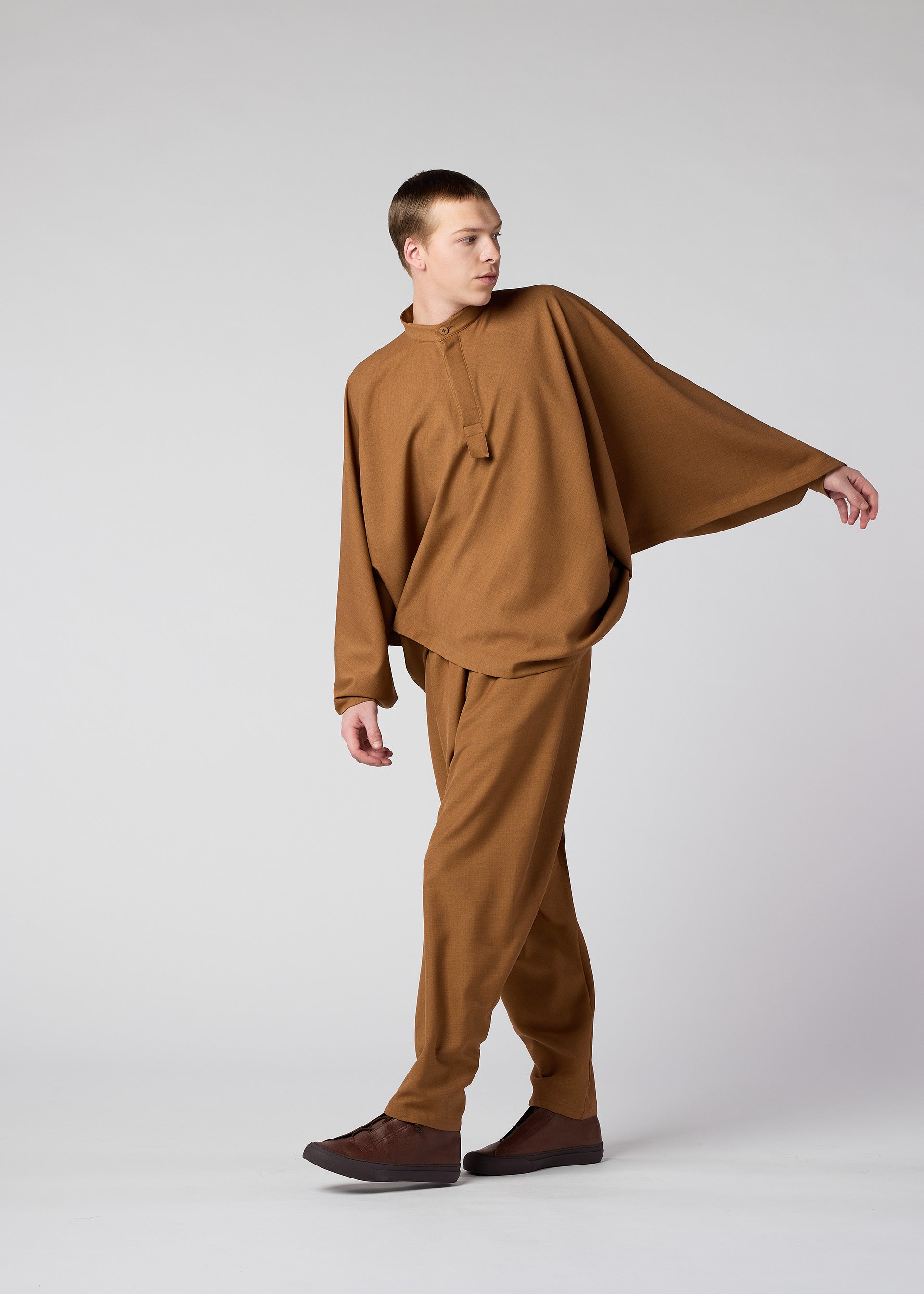 BREEZE Shirt Dark Orange – ISSEY MIYAKE EU