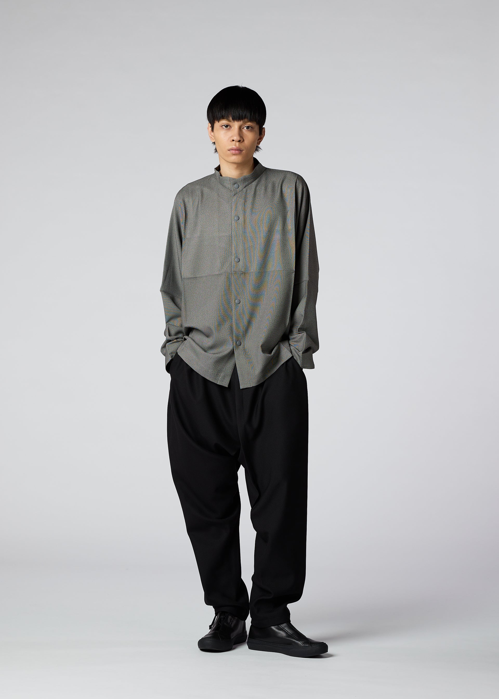 WOOL LIKE COMPACT SHIRT Shirt Navy – ISSEY MIYAKE EU