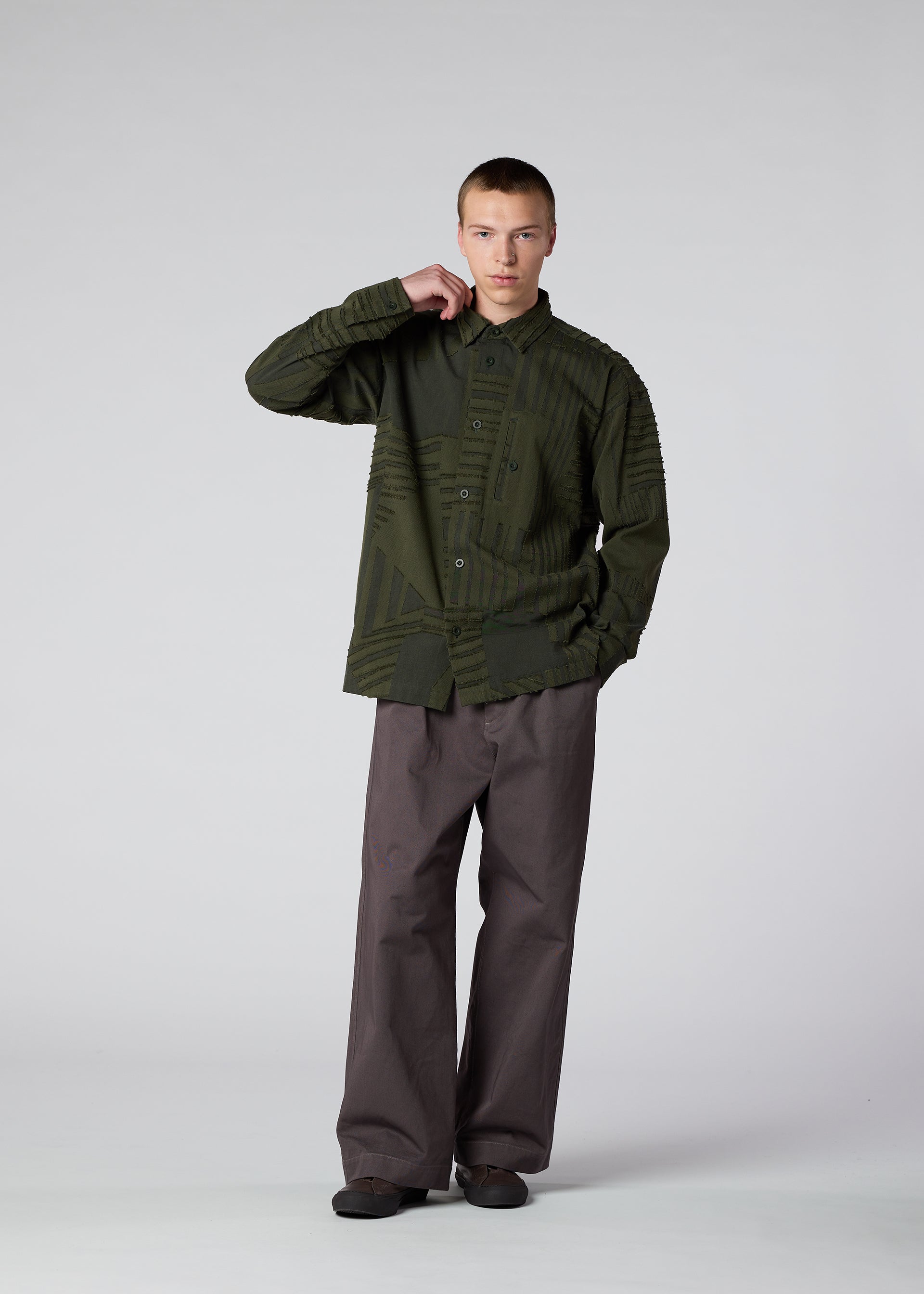 GEOMETRY JACQUARD SHIRT Shirt Black – ISSEY MIYAKE EU