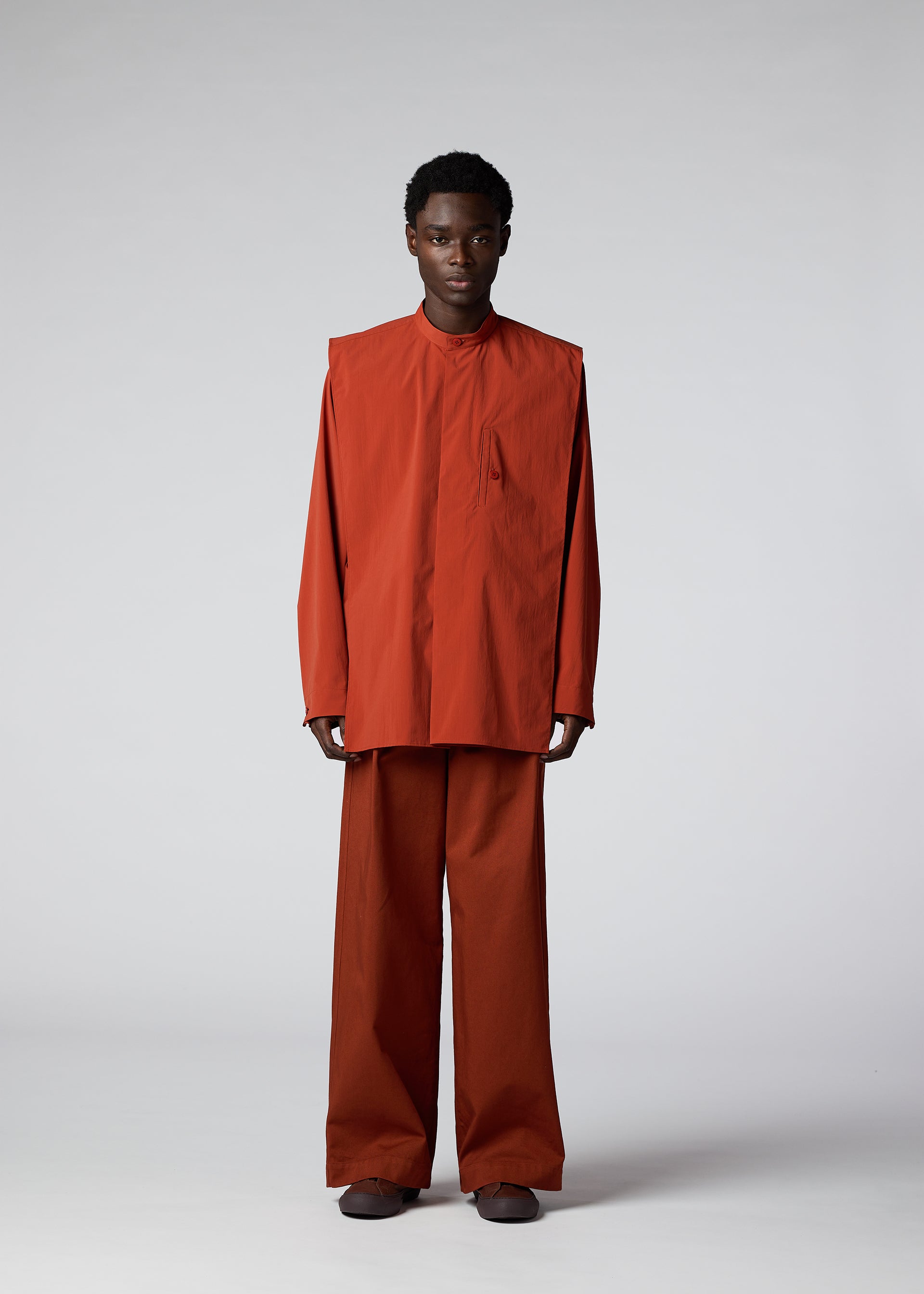 WALL SHIRT Shirt White – ISSEY MIYAKE EU
