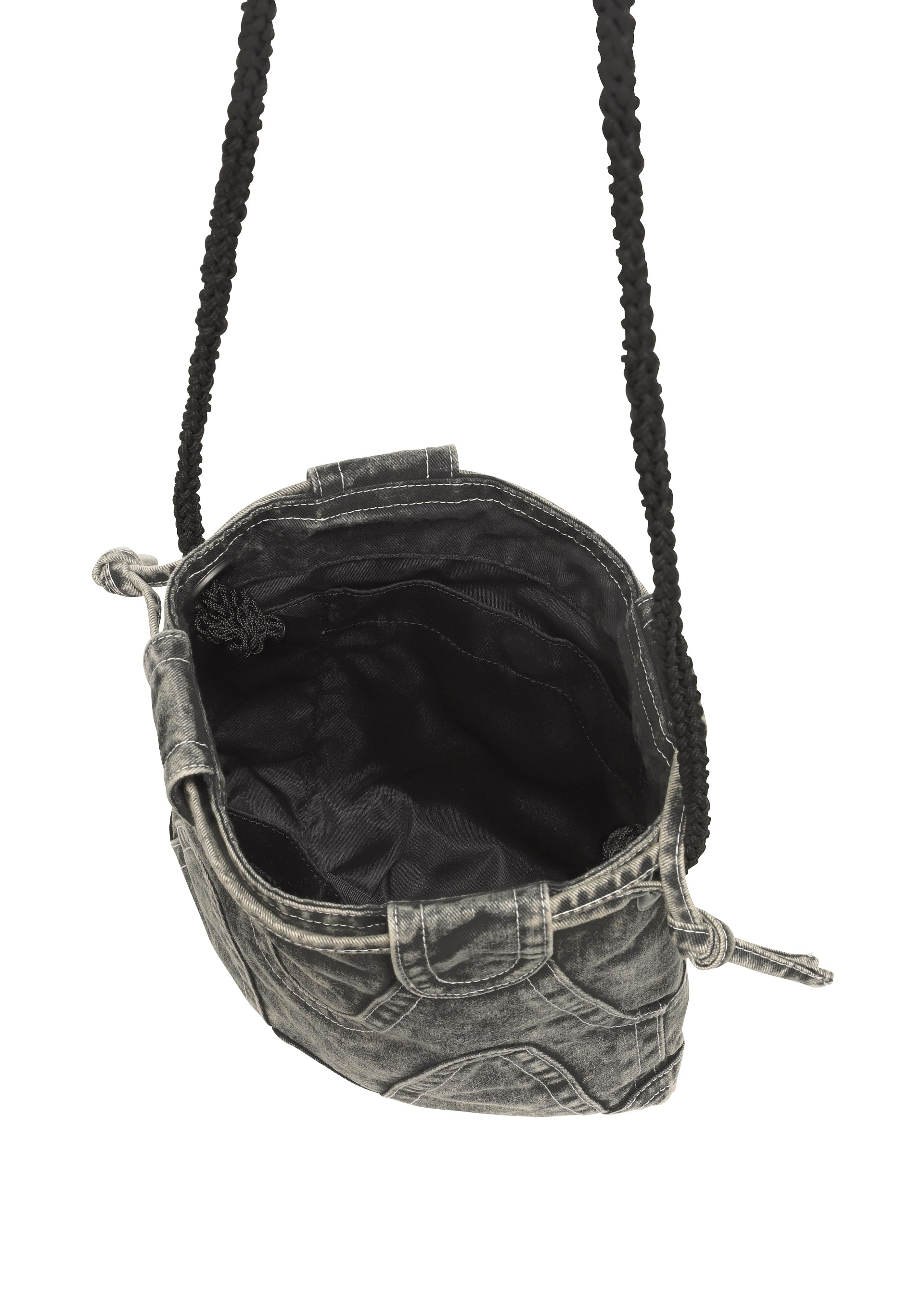バッグ 00s issey miyake leather shoulder bag FOSSETTE Shoulder Bag Matte Black – The official ISSEY MIYAKE