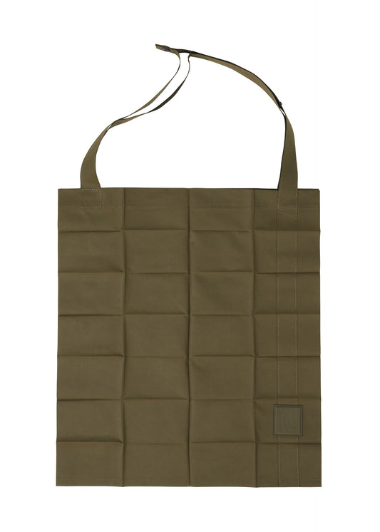 A product shot of the IM Men PATA PATA bag in olive drab (64), recurring_style.