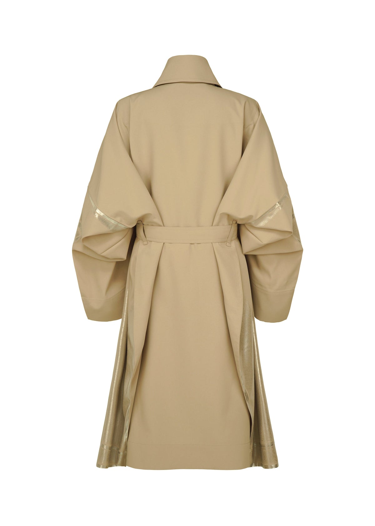 A detail shot of the IM MEN GINTO FLAT prêt à porter.