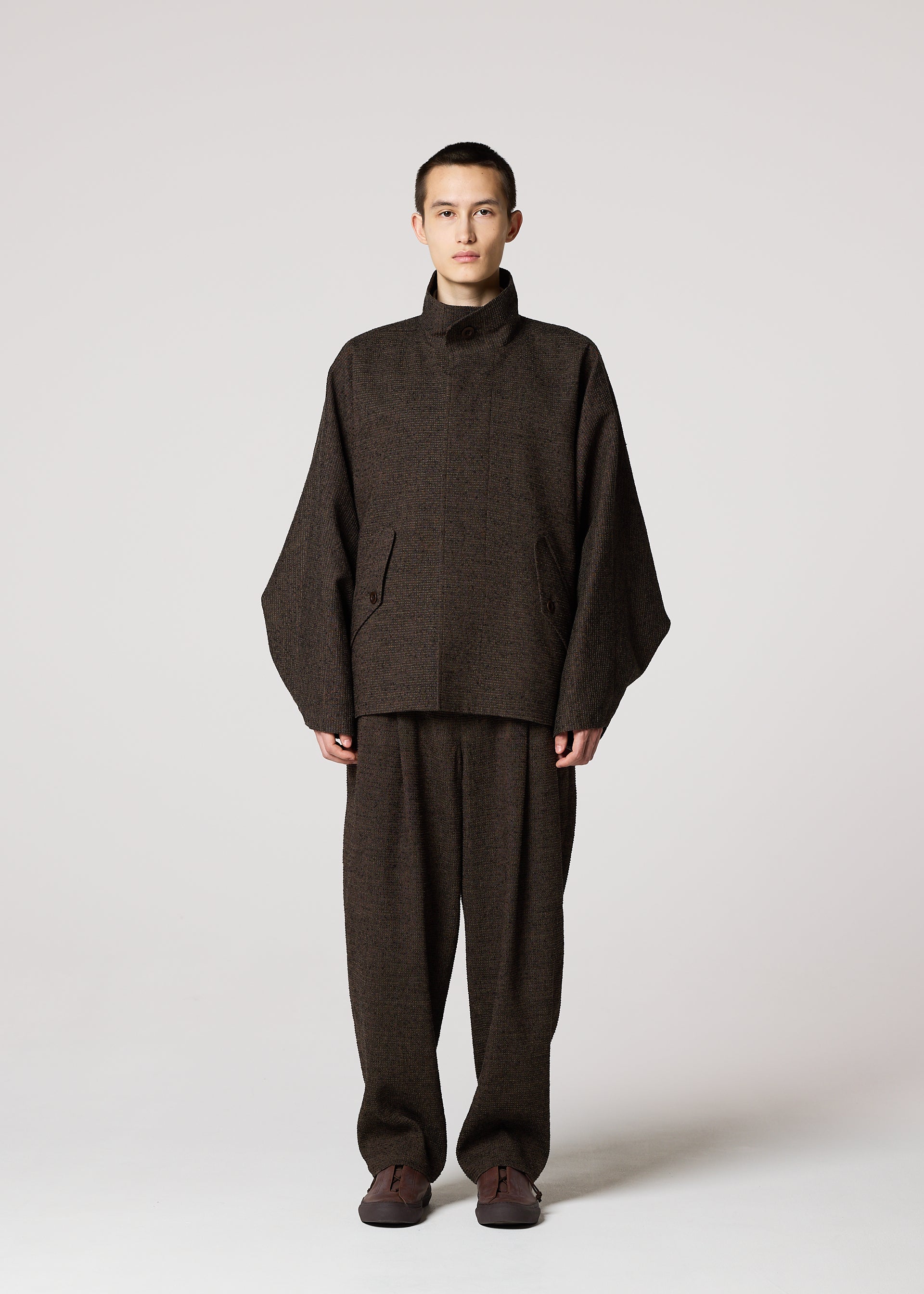 TEXTURES Jacket Dark Brown – ISSEY MIYAKE EU