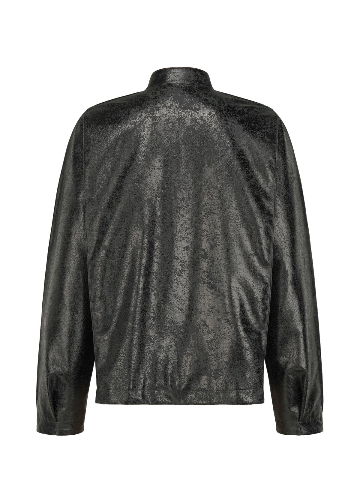 A detail shot of the IM MEN GINTO prêt à porter.