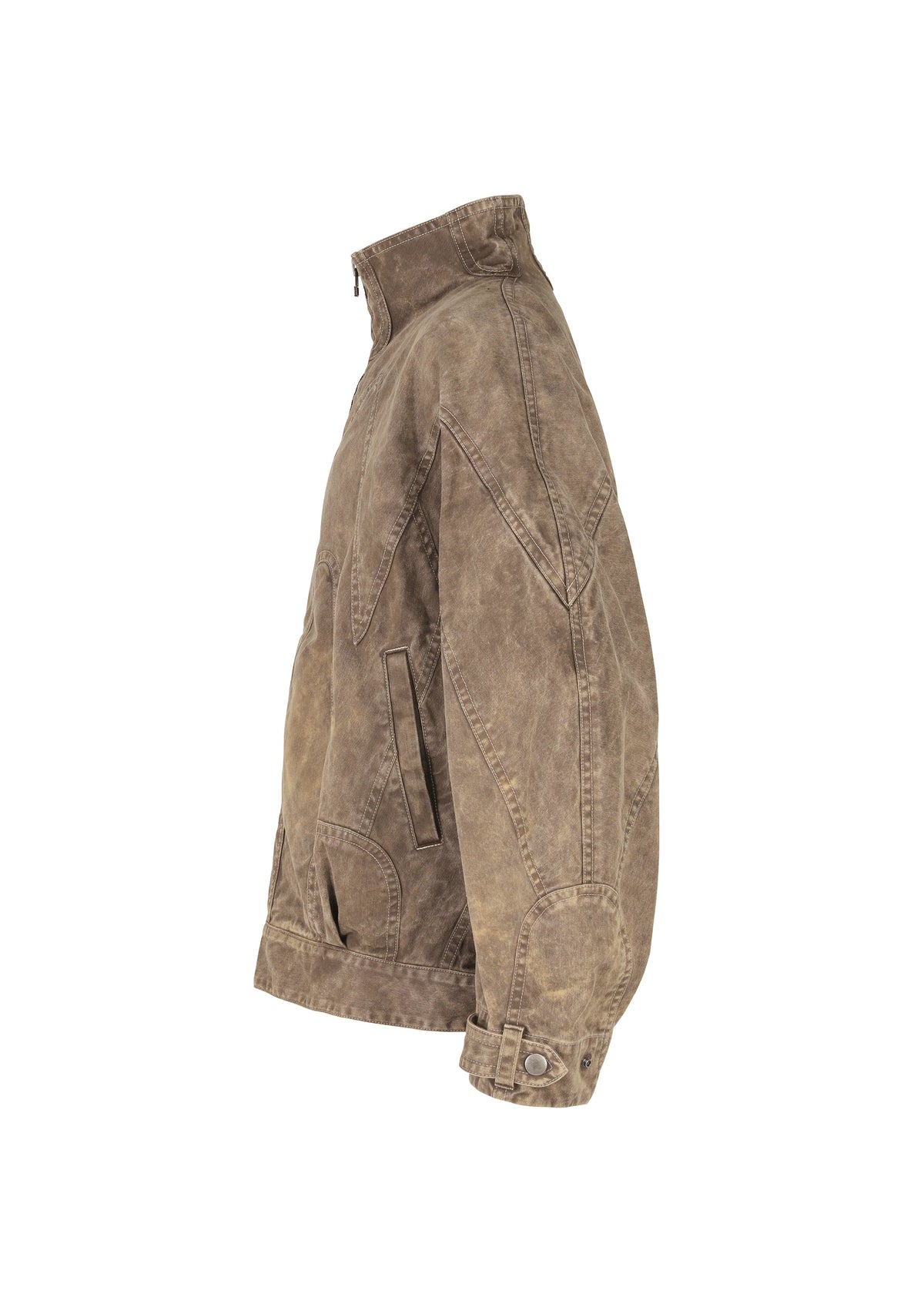 A detail shot of the IM Men ELEMENTS blouson.