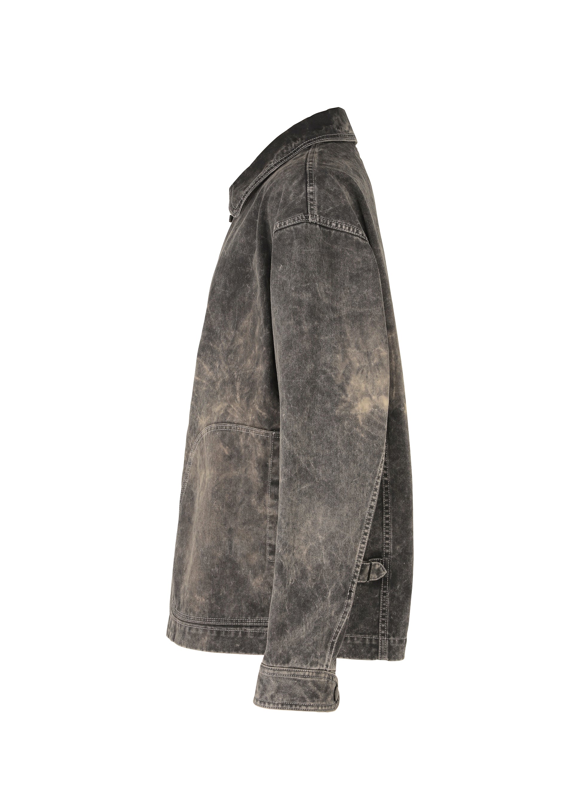 A detail shot of the IM Men ELEMENTS blouson.