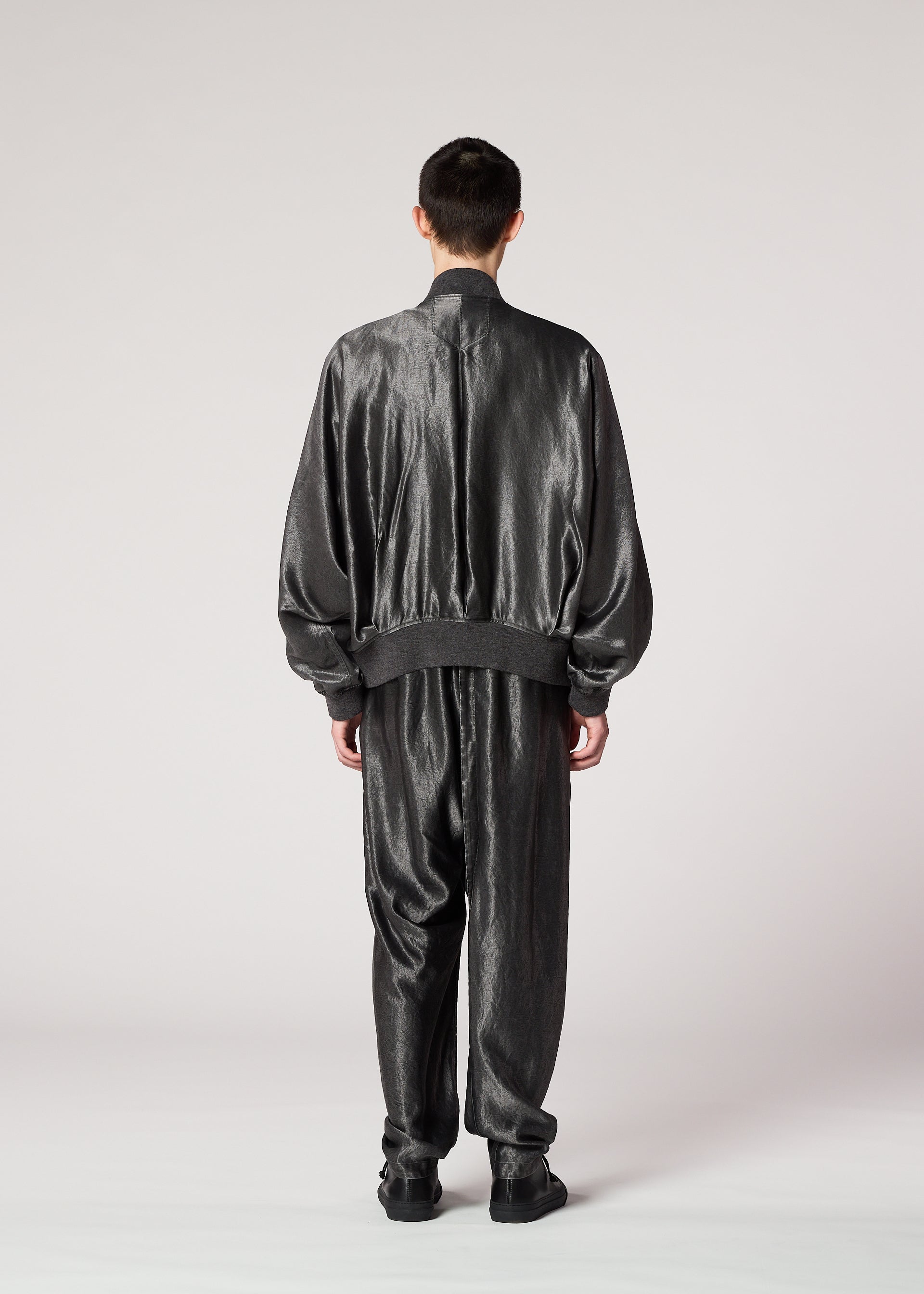 ジャケット・アウター 26ss issey miyake im men satin wash SATIN WASH Jacket Khaki – ISSEY MIYAKE EU