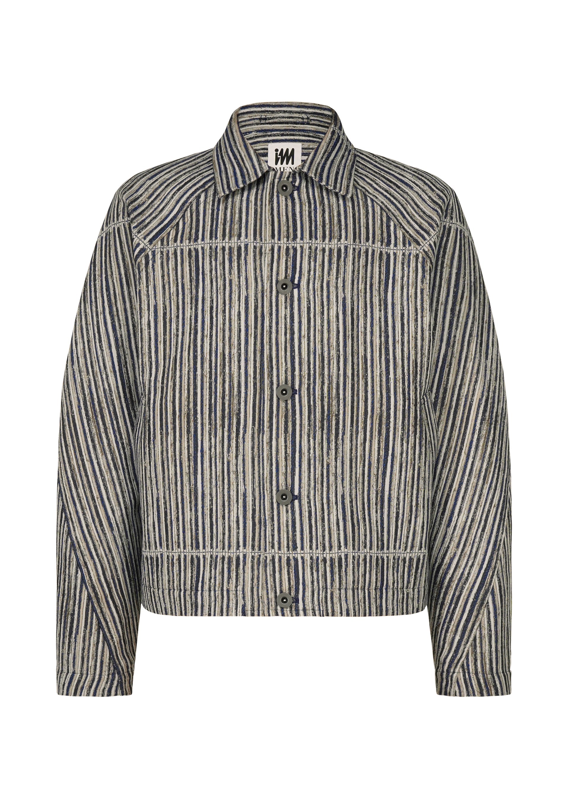 A product shot of the IM MEN CURVINESS blouson in light blue.