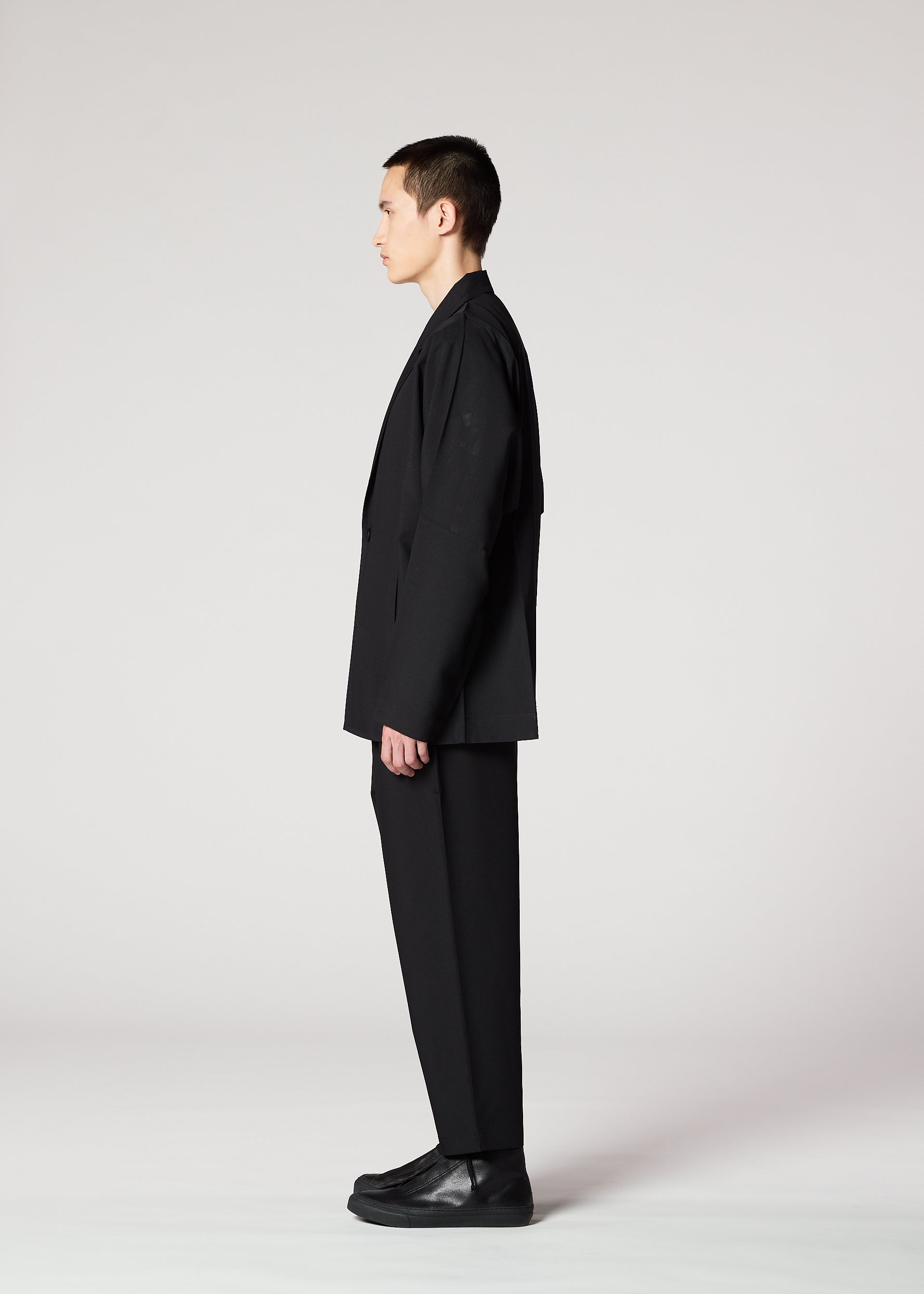 FLAT BLACK Jacket Black – ISSEY MIYAKE EU