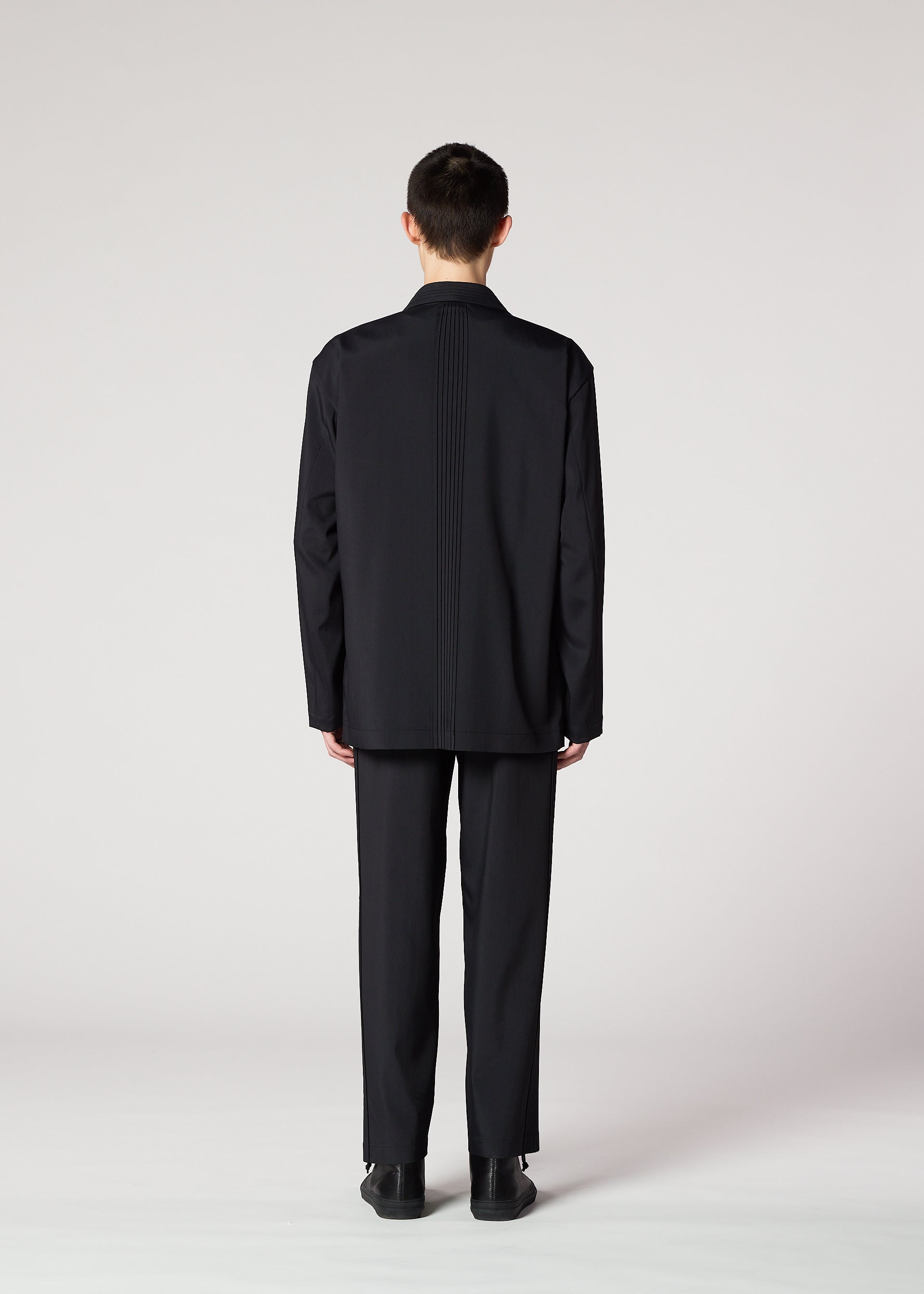 AIR PLEATS BLACK Veste Noire