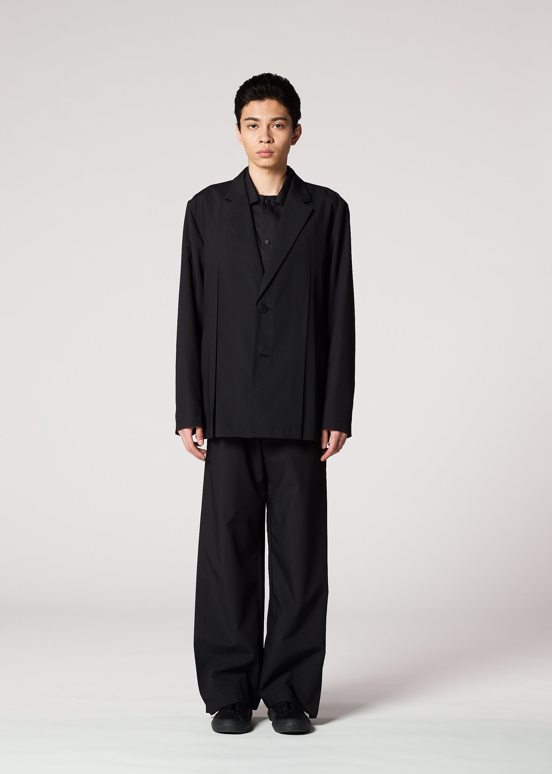 WINGS BLACK Jacket Black – ISSEY MIYAKE EU