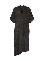 A product shot of the IM Men UROKOMON prêt à porter in .