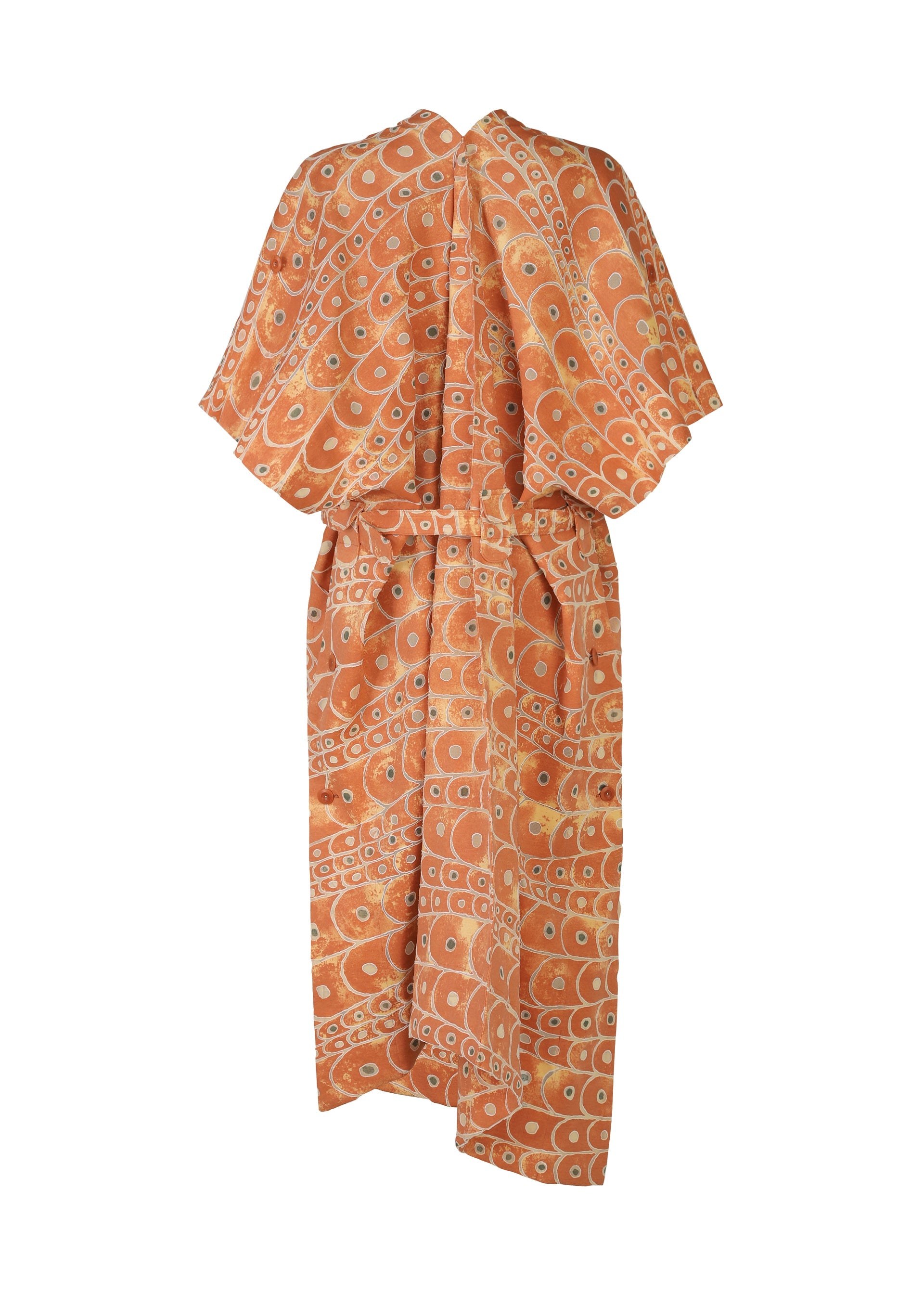 A detail shot of the IM Men UROKOMON prêt à porter.