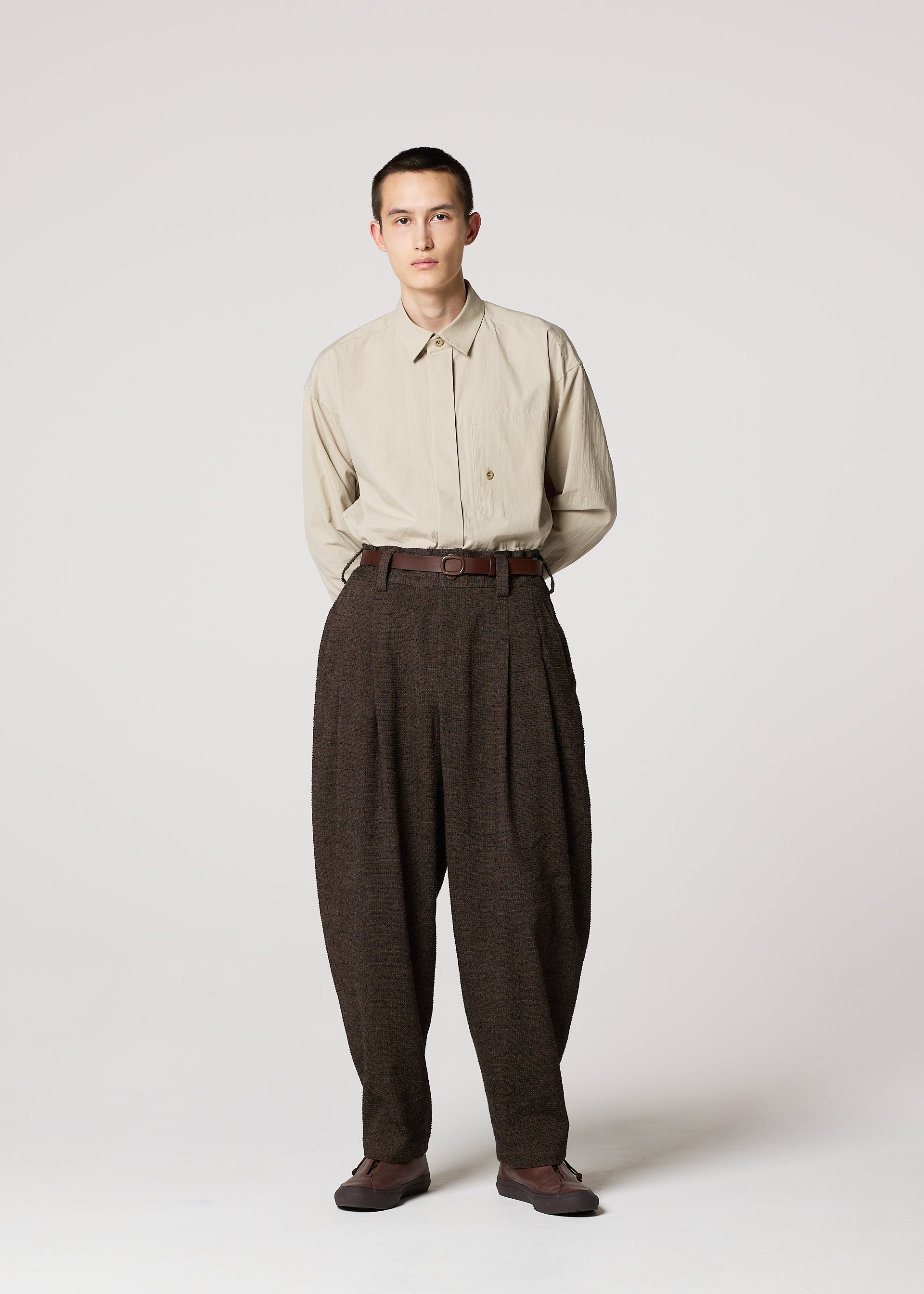 TEXTURES Trousers Grey – ISSEY MIYAKE EU