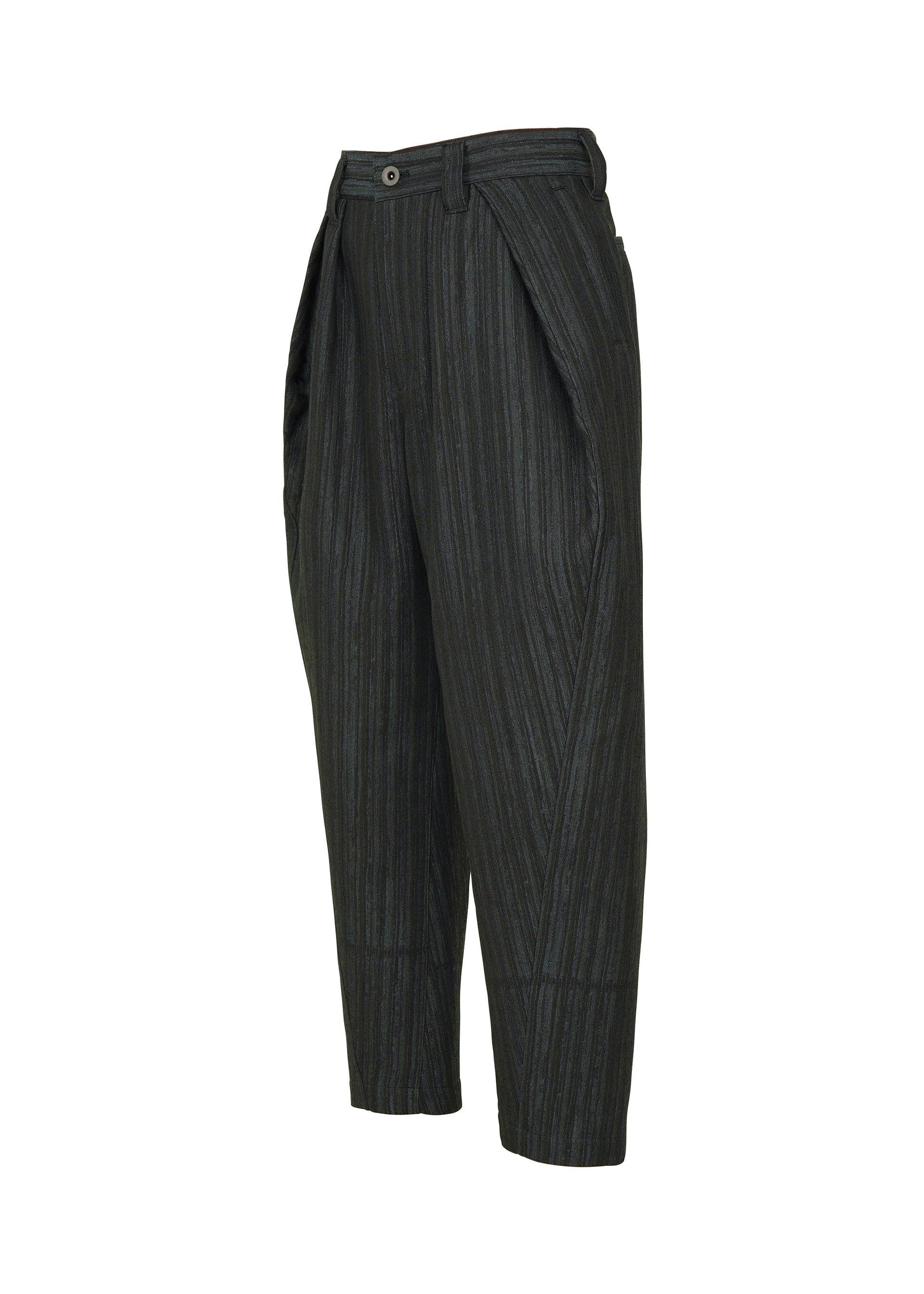 A detail shot of the IM MEN CURVINESS trousers.