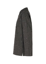 A detail shot of the IM MEN VASE JACQUARD SHIRT prêt à porter.