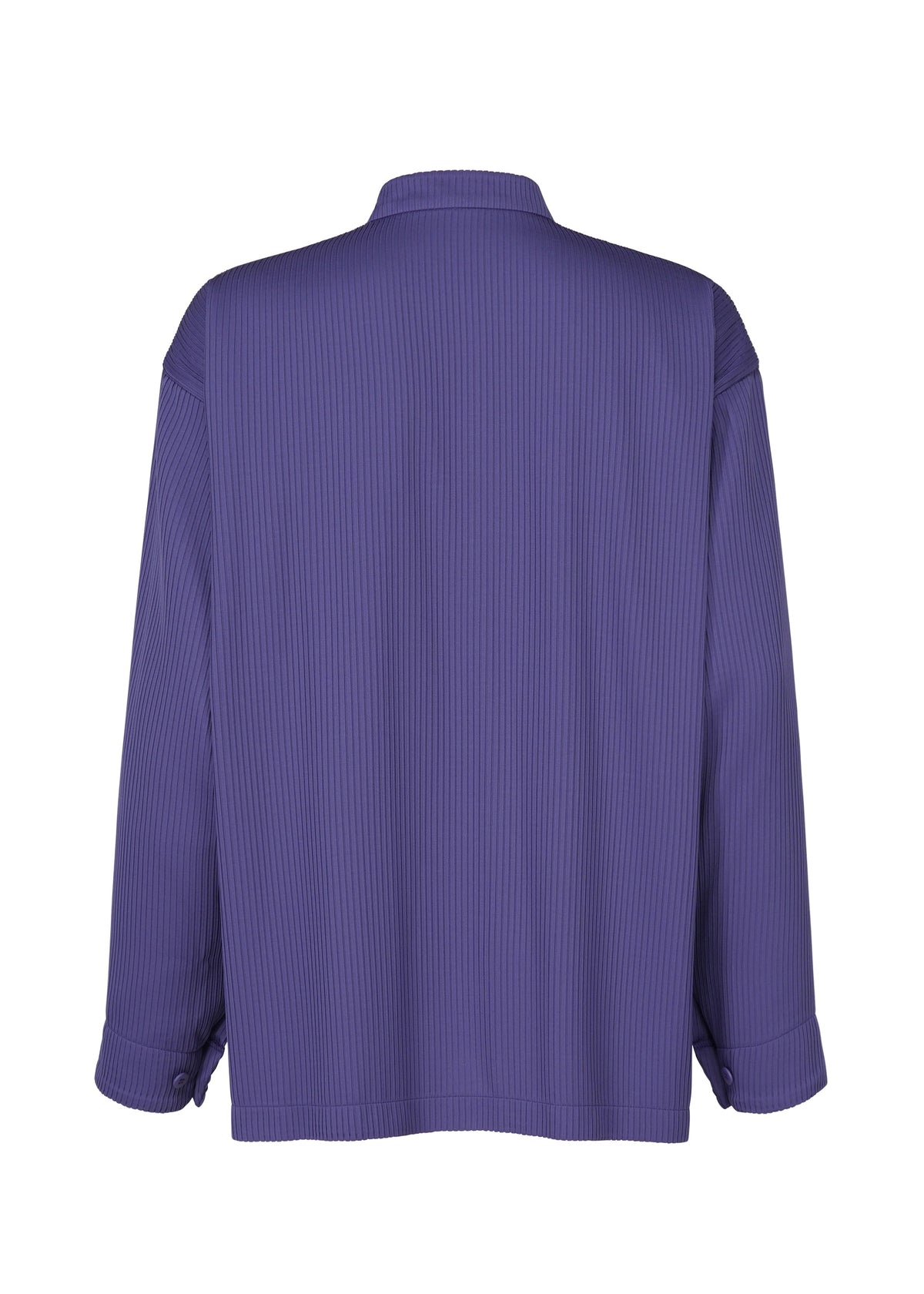 A detail shot of the IM MEN ONE SIDE TUCK SHIRT prêt à porter.
