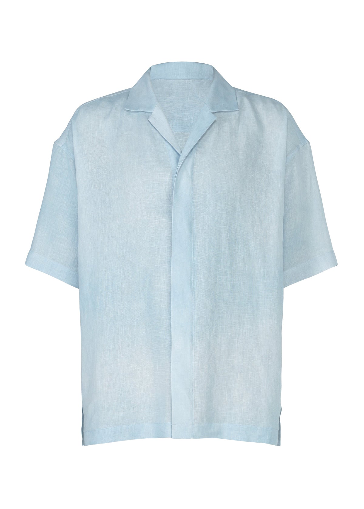 A product shot of the IM MEN FLOATING LINEN shirt in light blue.