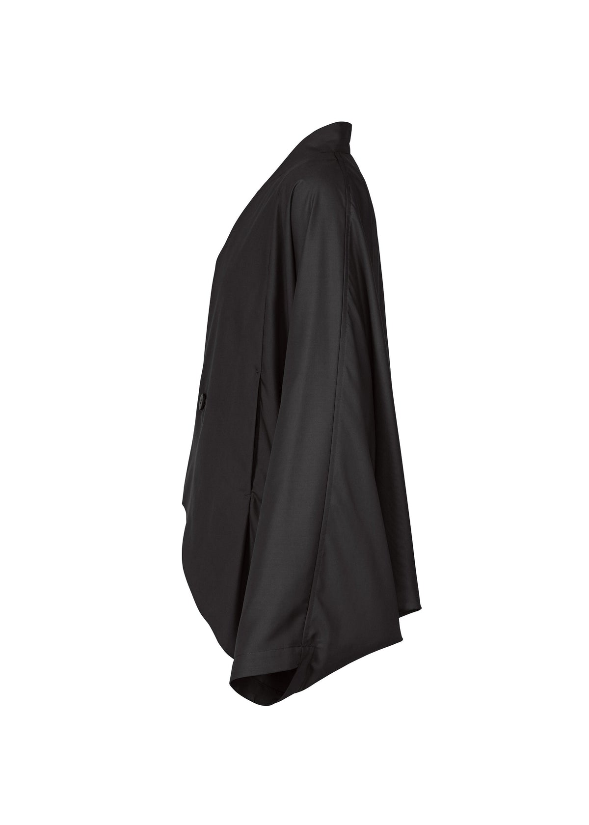 A detail shot of the IM MEN SWING BLACK prêt à porter.