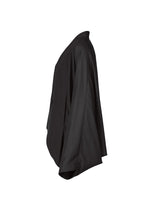 A detail shot of the IM MEN SWING BLACK prêt à porter.