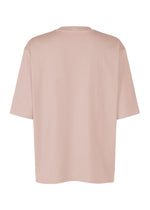 A detail shot of the IM Men 602 JERSEY STITCH t shirt.