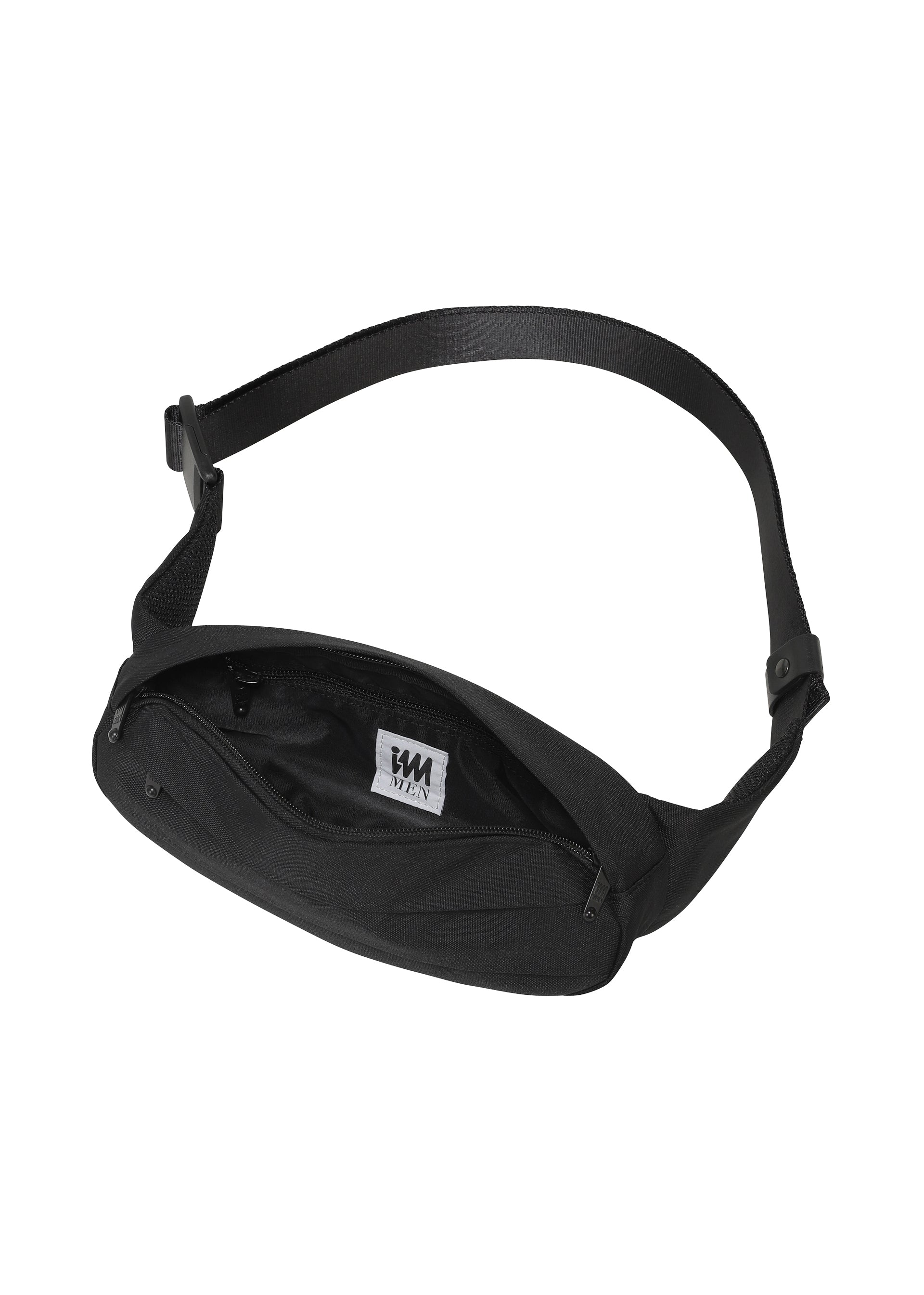 A detail shot of the IM MEN CUMMERBUND BAG bag.