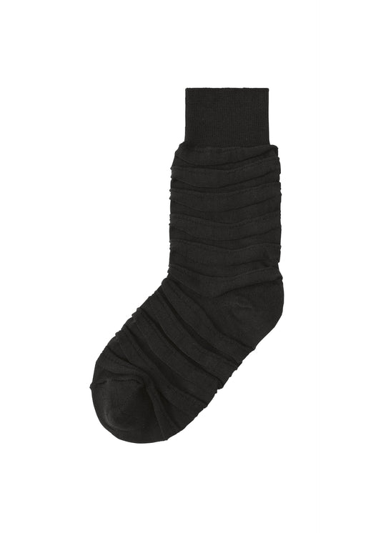 A product shot of the IM MEN FORMAL WAVE SOCKS socks in black.