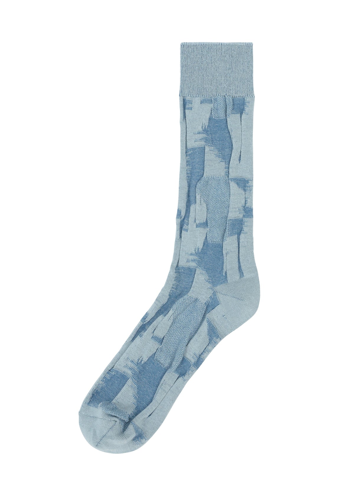 A product shot of the IM MEN KASURI SOCKS socks in blue.