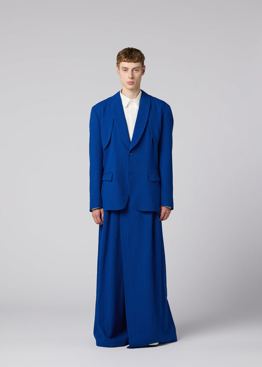 A model wears the IM MEN SHRINK WOOL jacket.