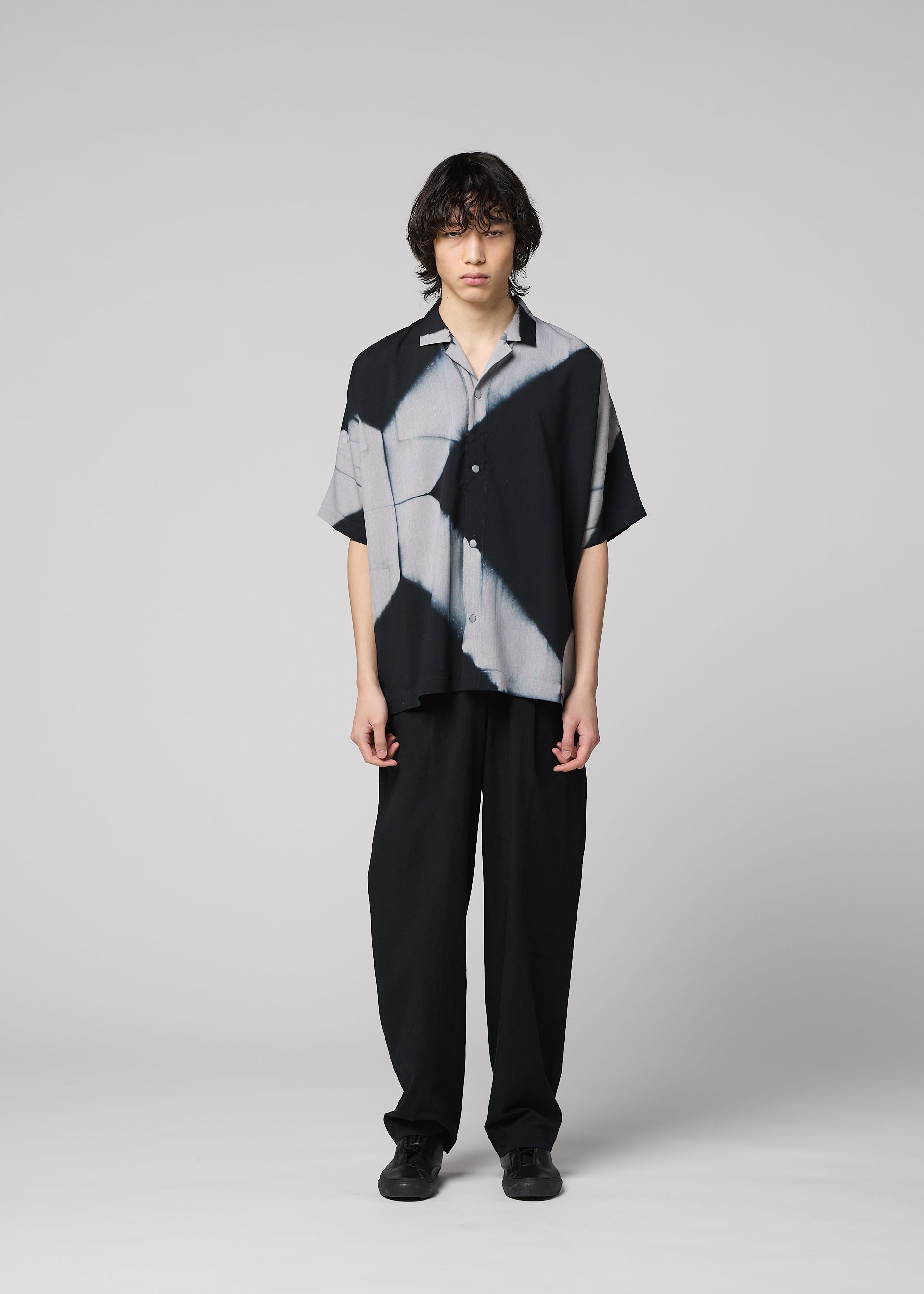 A model wears the IM MEN ITAJIME SHIRT itajime-shirt-shirt-black-1.
