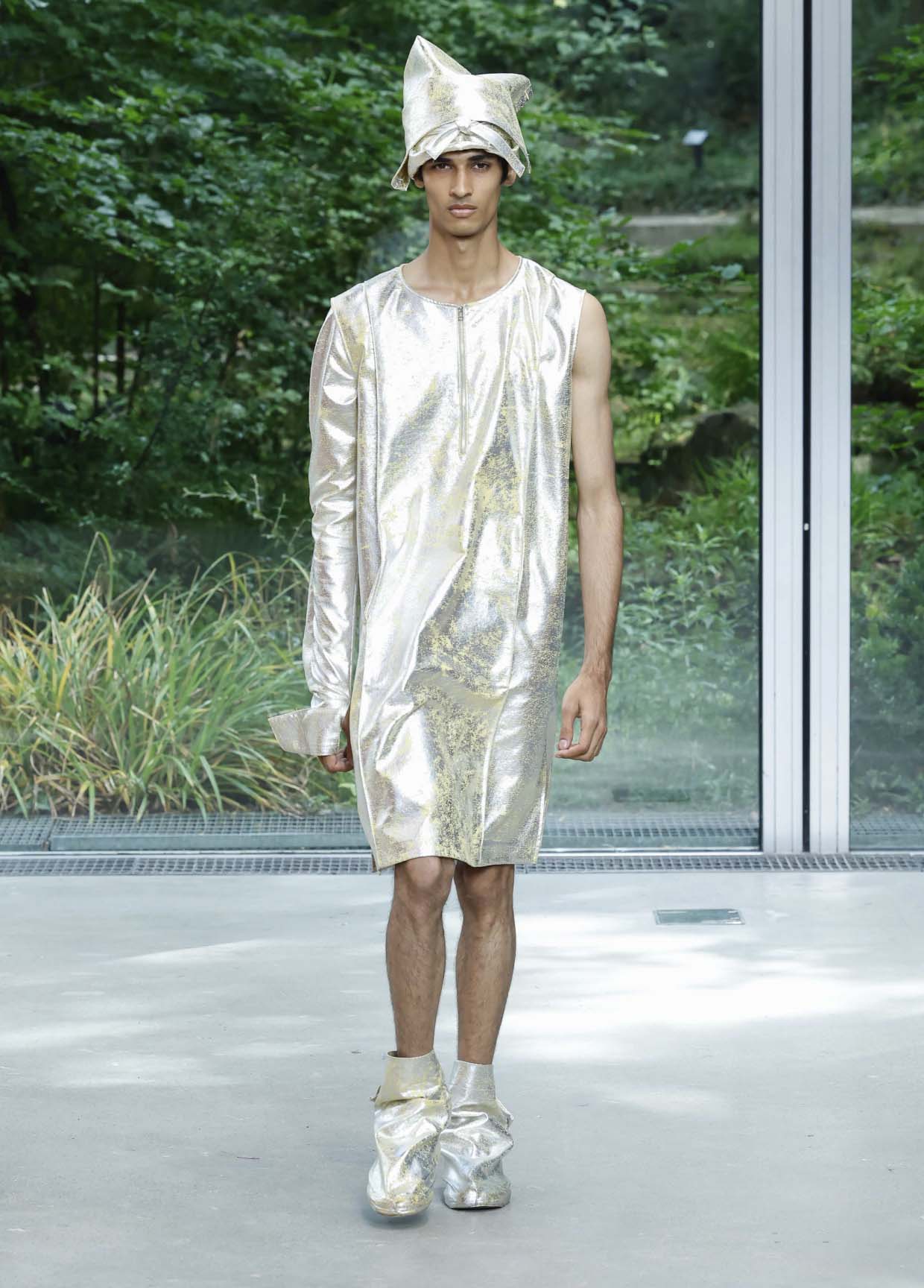 IM MEN COLLECTION SPRING SUMMER 2026 RUNWAY LOOKS – ISSEY MIYAKE EU