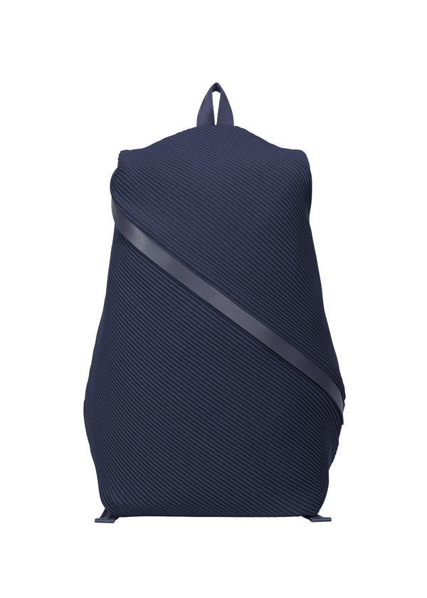 BIAS PLEATS BACKPACK Bag Navy