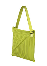 DIAGONAL PLEATS BAG Bag Grass Green