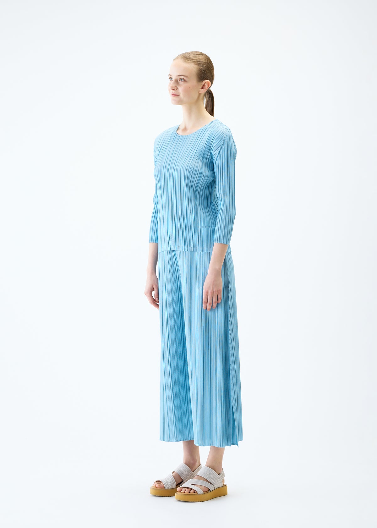 MELLOW PLEATS Top Blue Grey