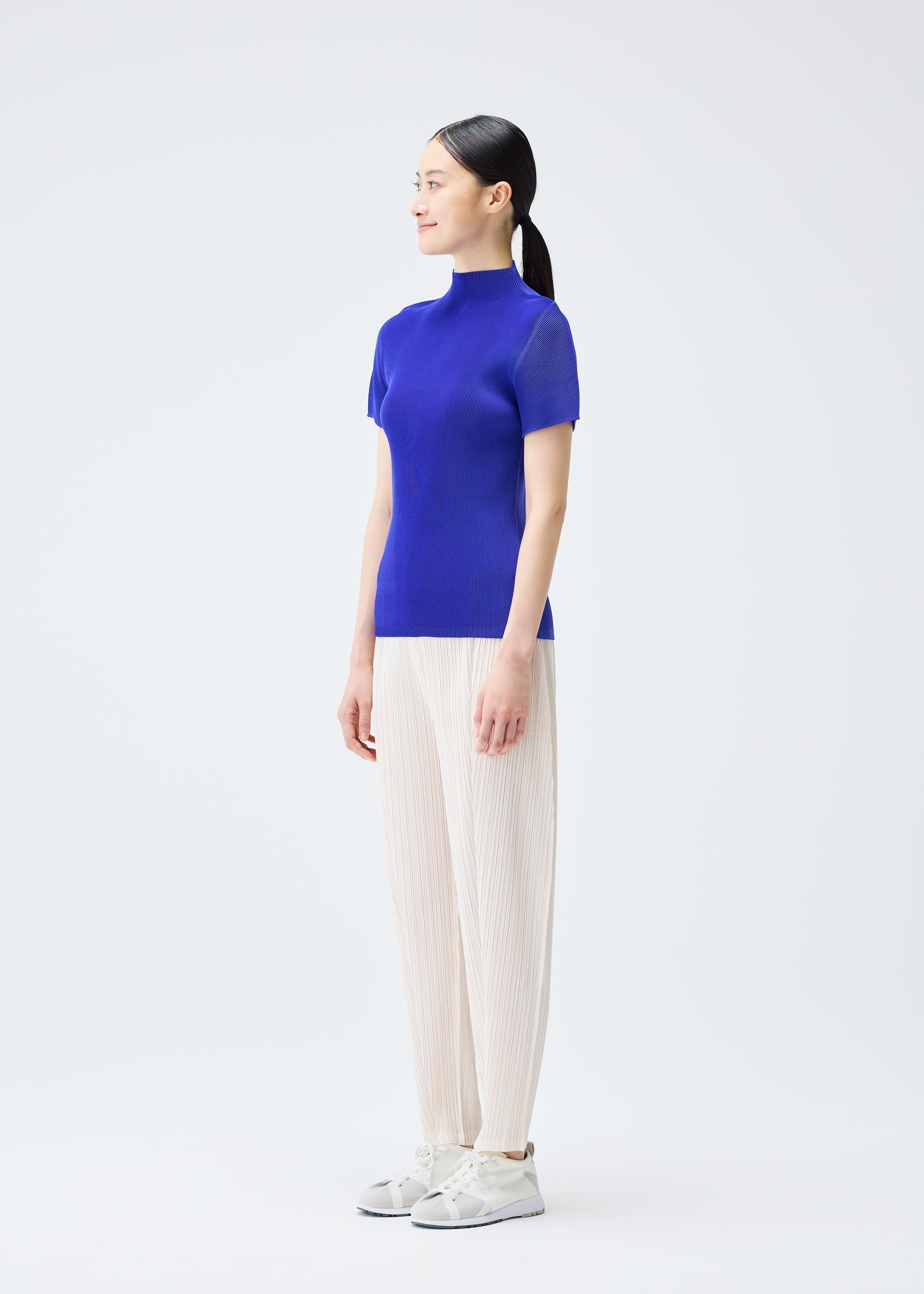 MIST SEPTEMBER Top Purple – ISSEY MIYAKE EU