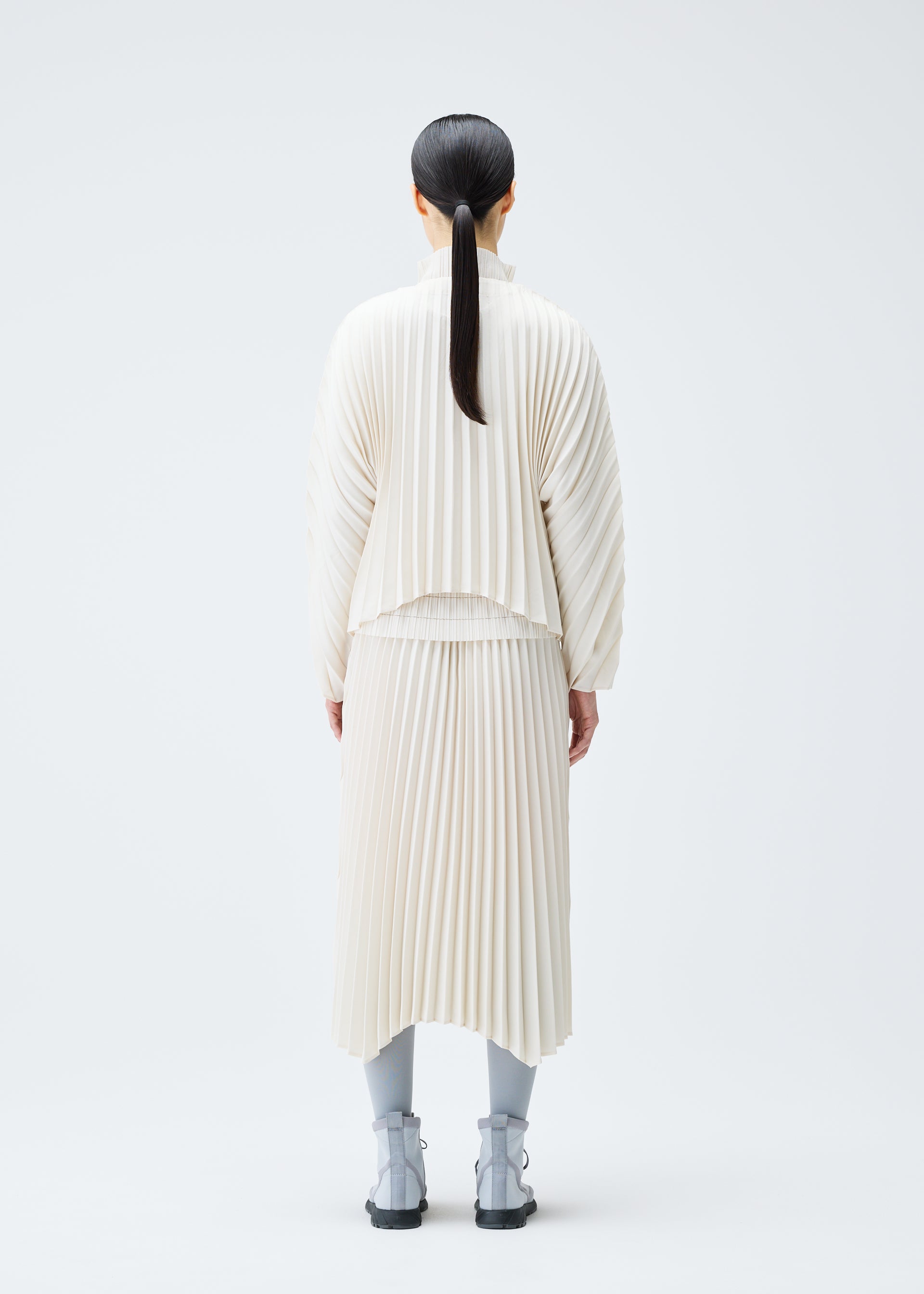 CIRCULAR Cardigan Coral Pink – ISSEY MIYAKE EU