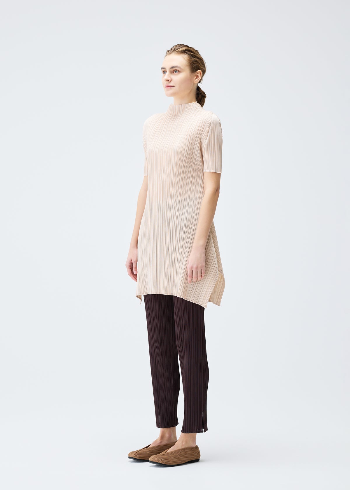 MONTHLY COLORS : JULY Trousers Light Beige