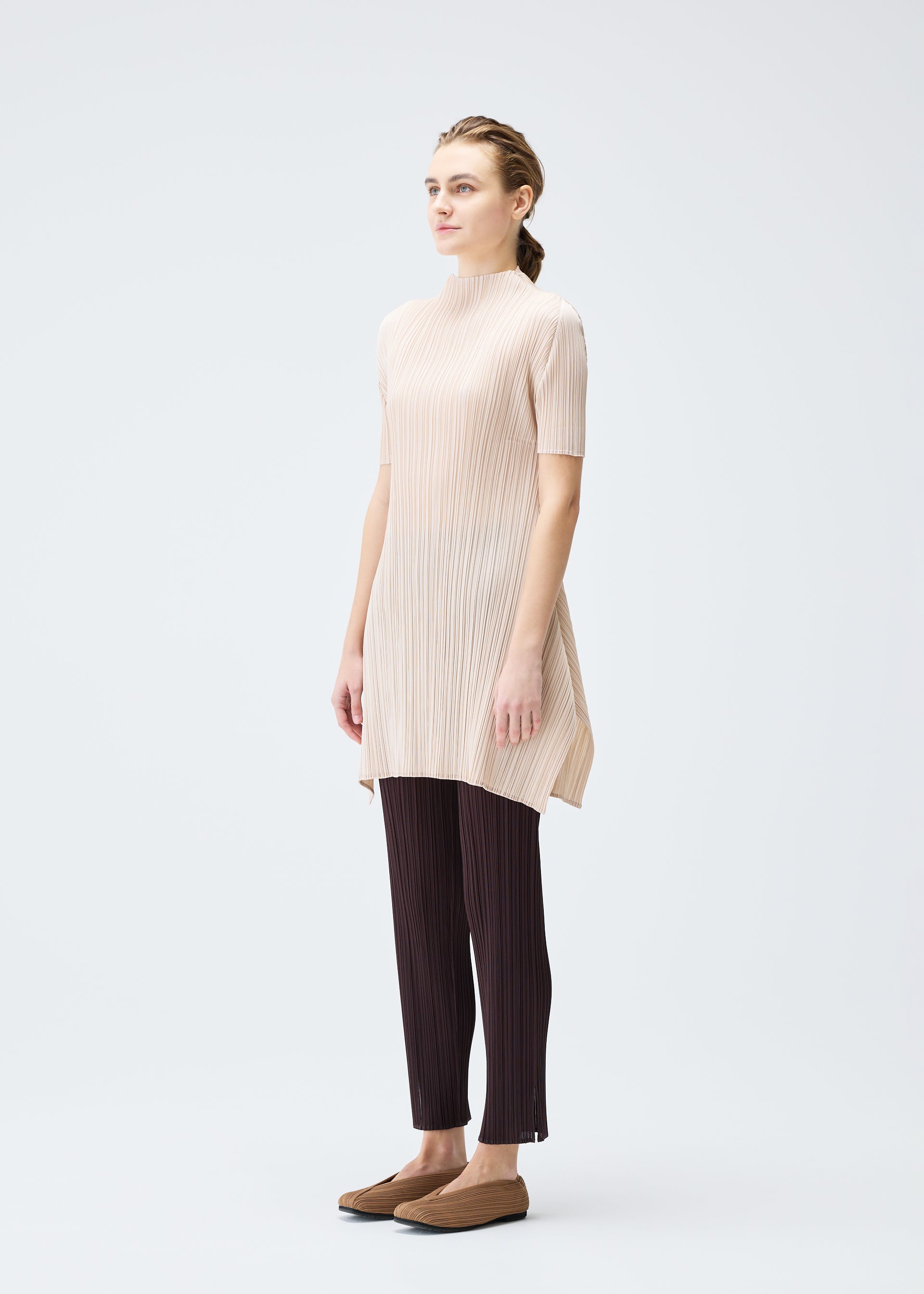 MONTHLY COLORS : JULY Trousers Light Beige