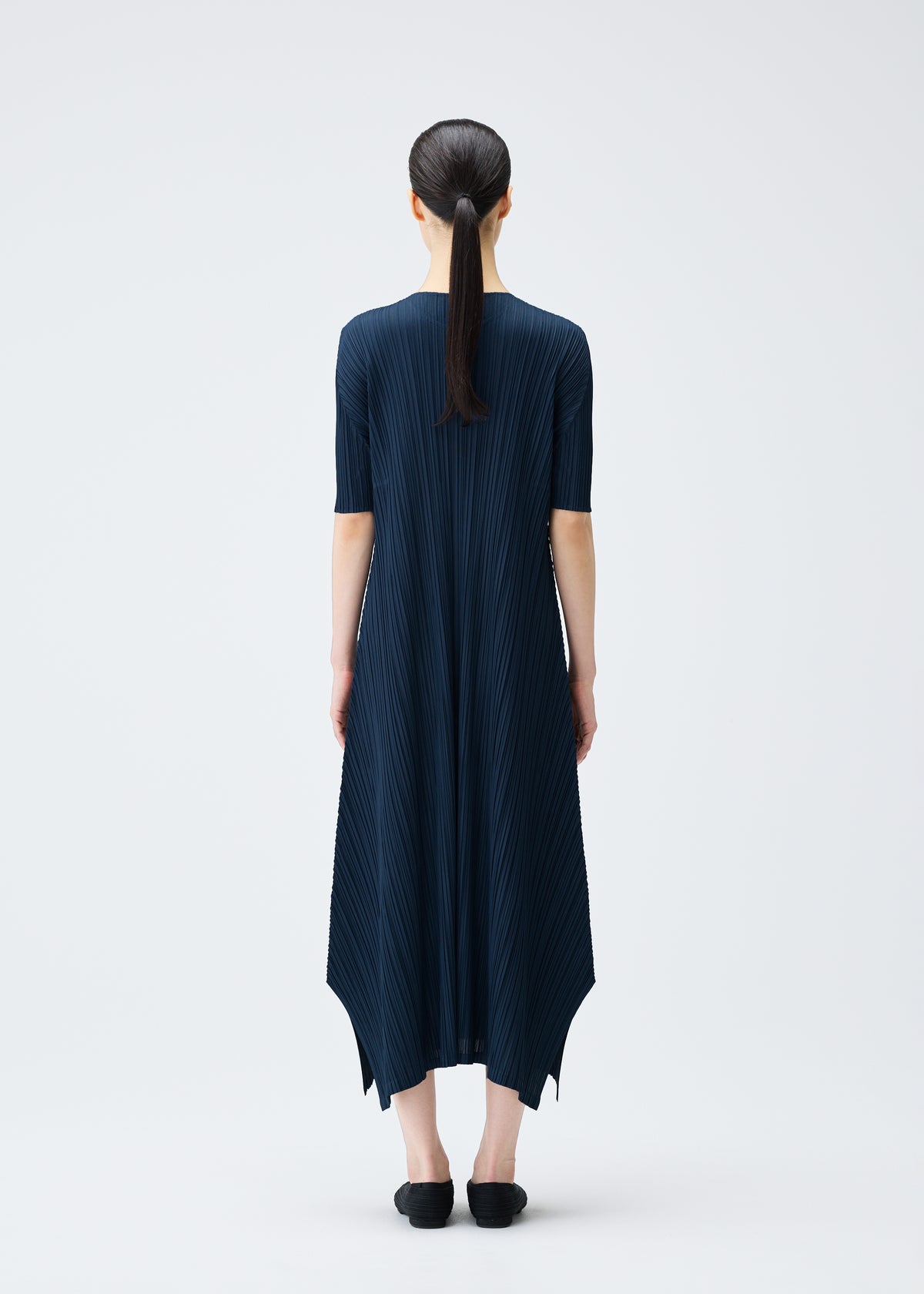 MELLOW PLEATS Dress Navy